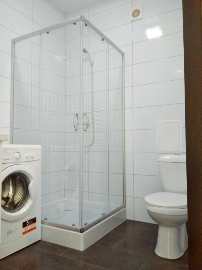White Apartment Poltava Esterno foto